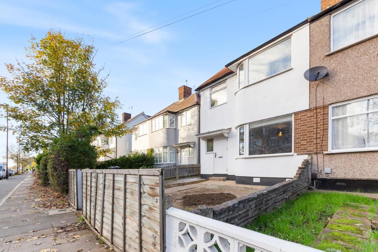 Twickenham Stays Isleworth Εξωτερικό φωτογραφία